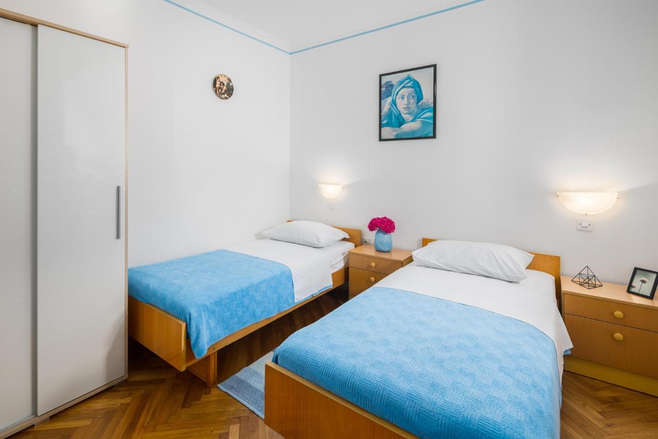 Apartments Marcan Porec Exterior photo