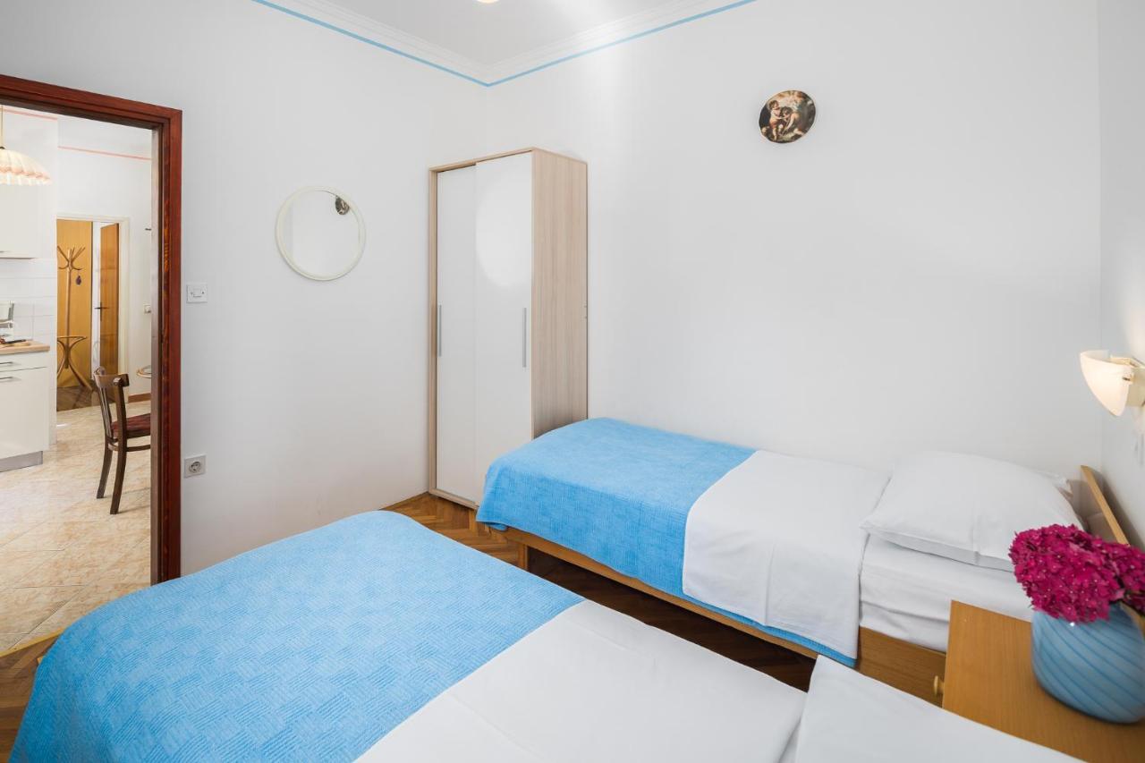Apartments Marcan Porec Exterior photo